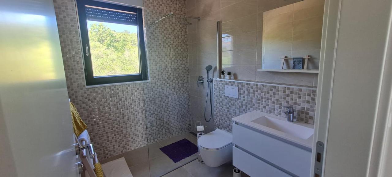 Apartmani Mariosa Vrbnik Kültér fotó