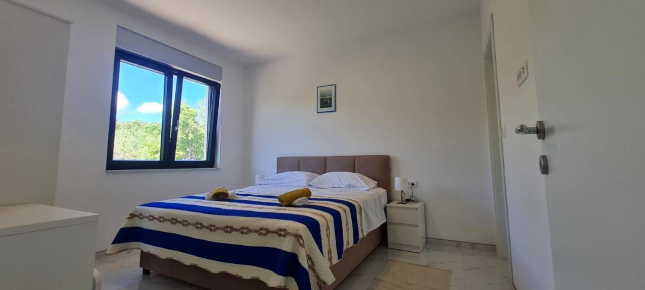 Apartmani Mariosa Vrbnik Kültér fotó